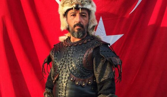 Doğması Gereken Zamandan 10 Asır Sonra Doğan Sanatçı: Yılmaz Akpınar